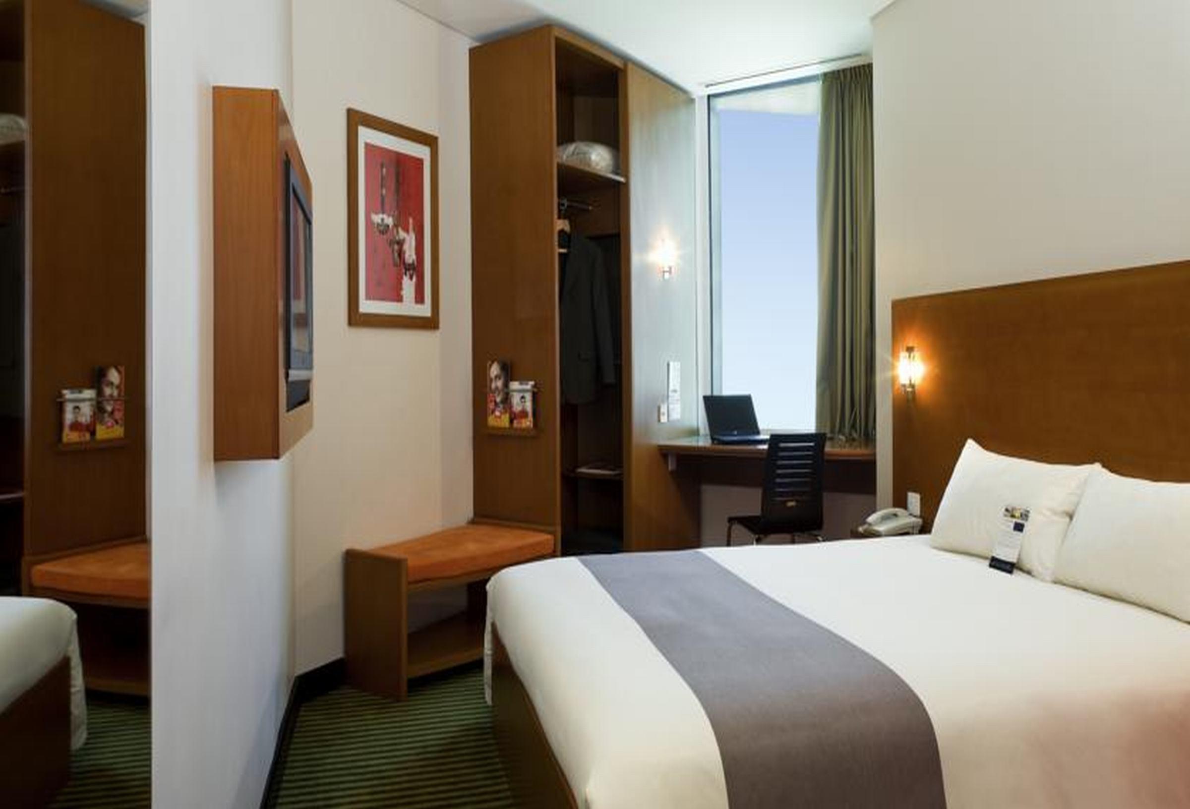 Ibis Amman Hotel Exterior photo