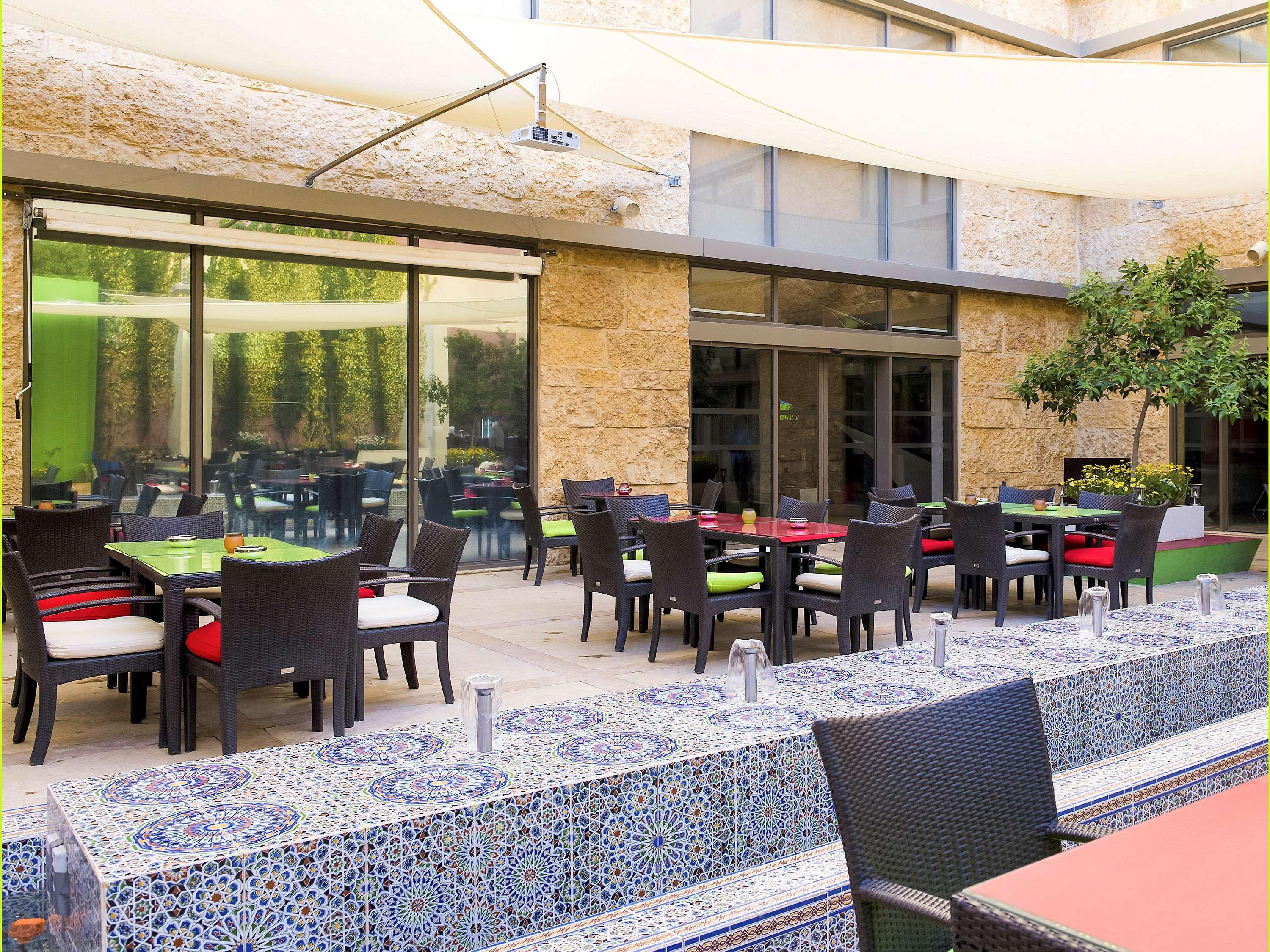Ibis Amman Hotel Exterior photo