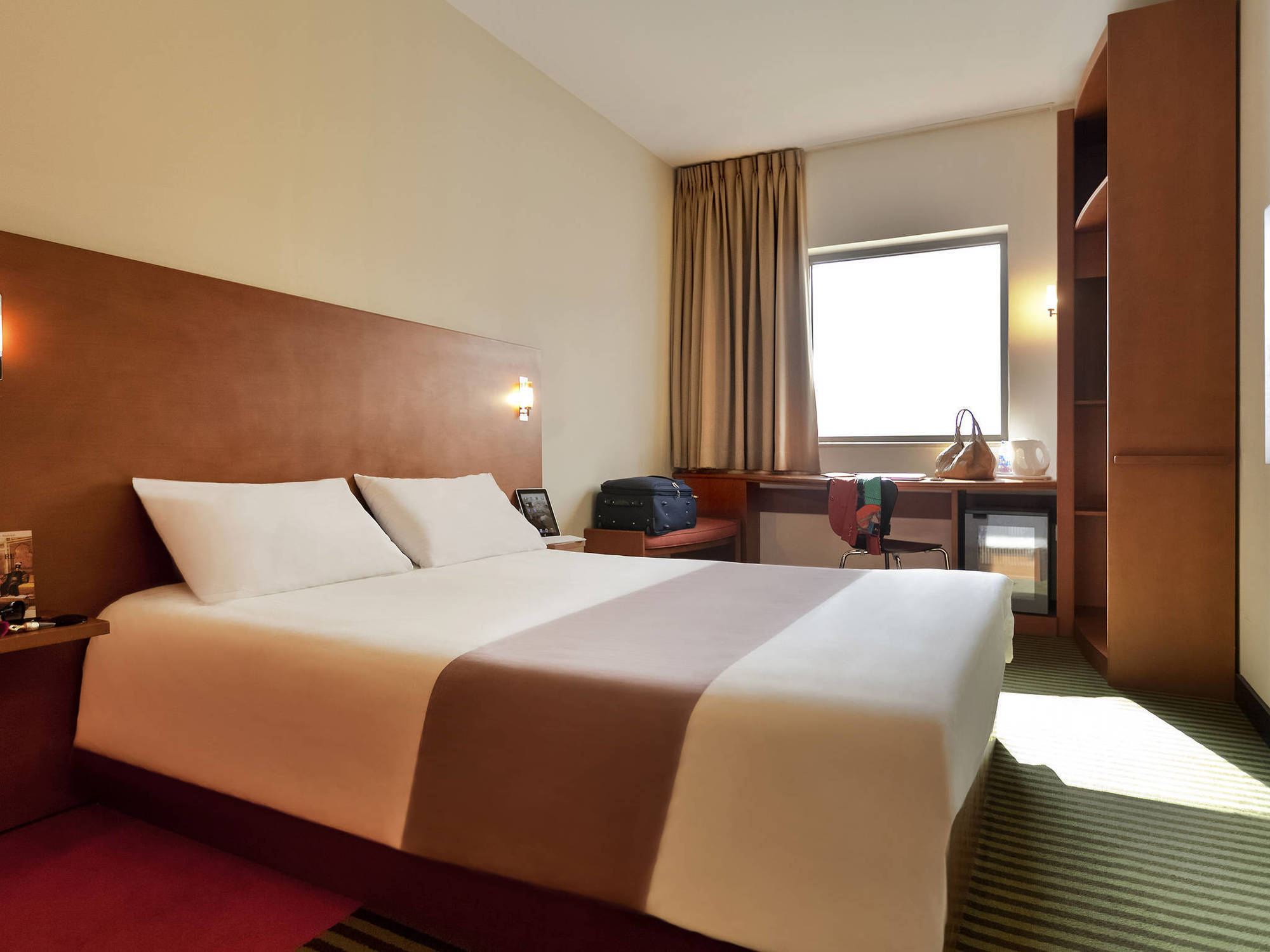 Ibis Amman Hotel Exterior photo