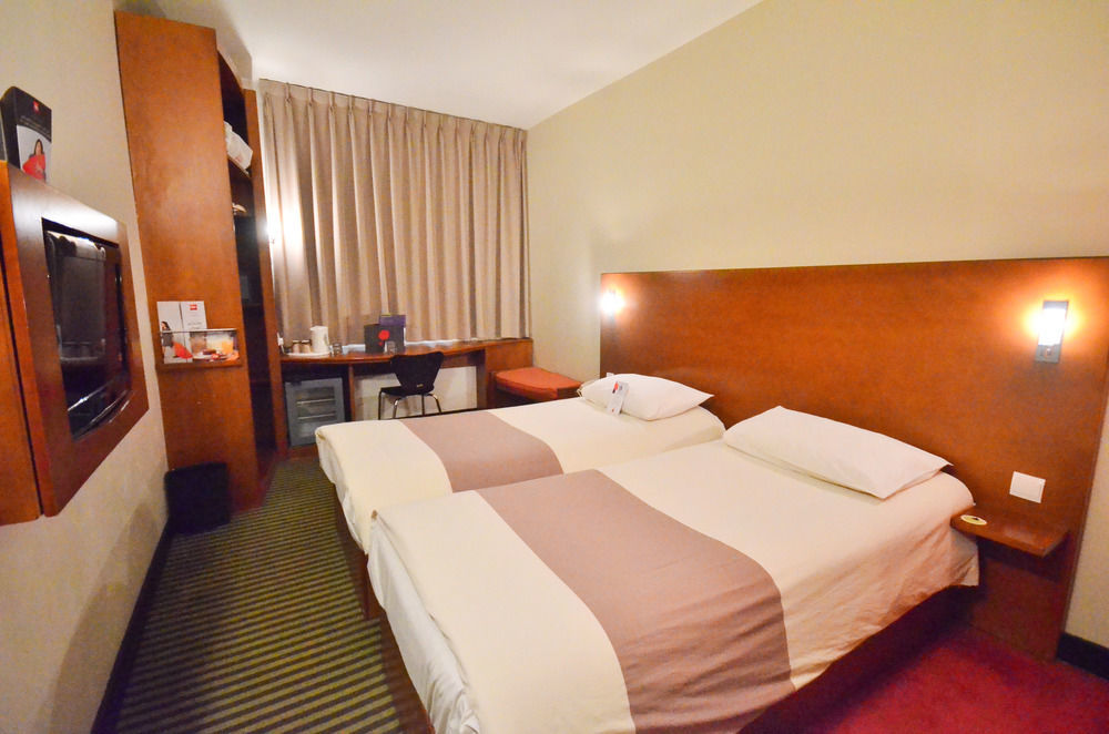 Ibis Amman Hotel Exterior photo